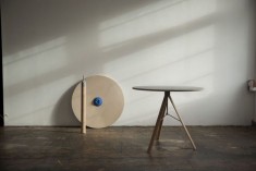 Detachable small round table for small room