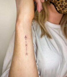 Honor Your Zodiac Sign With These Beautiful Pisces Tattoos | Fashionisers© – Part 9