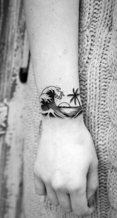 Riding the Waves: Exploring the Beauty of Wave Tattoos | Art and Design