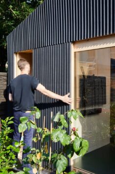 An Architect Builds an Elegant Modular Office in His Backyard Garden For $15K