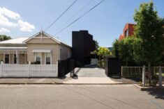 Huntly Street House / Mirror Systems