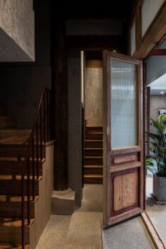 Fon Studio designs hotel with interior courtyard in Beijing hutong