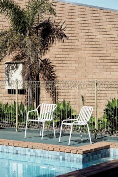 Strap outdoor seating collection by Derlot