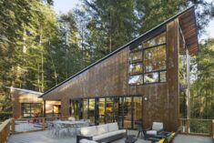 Little House Big Shed / David Van Galen Architecture