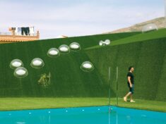 Public Pool on a Urban Artificial Valley / DJ Arquitectura