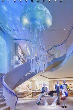 Louis Vuitton Ginza Namiki / Jun Aoki & Associates + Peter Marino Architect