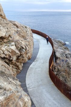 Aldilonda Promenade Over the Sea / Dietmar Feichtinger Architectes