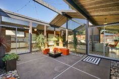 A Rare Oakland Hills Eichler Hits the Market For $1.2M