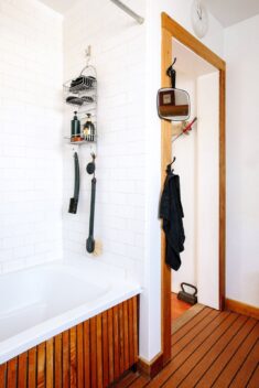 Rough Linen Founder Tricia Rose Showcases Her Beachy, Japanese-Style Bathroom
