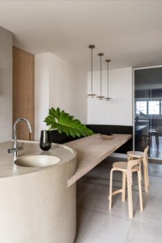 Pascali Semerdjian exposes concrete ceiling for São Paulo apartment overhaul