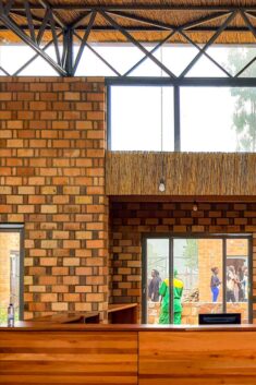 General Architecture Collaborative works with Rwandan village to build community centre