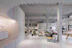 Blu Dot Showroom / Waechter Architecture