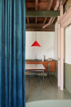 Hoa’s House: Conversion of a 150-year-old Melbourne Pub by ioa studio.