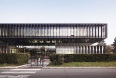 Léonard de Vinci Technical College / TANK Architectes + COSA