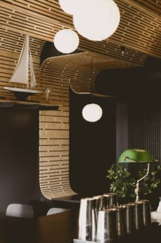 Studio North adds plywood barrel vaults to Business & Pleasure bar