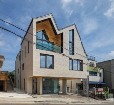 The Brick Trader’s House / Architecture Studio YEIN
