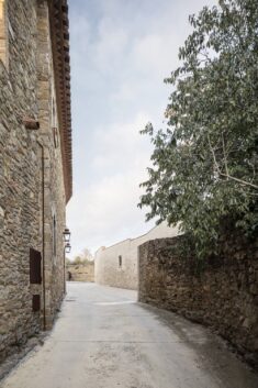 This Catalan Home’s Stone Facade Hides a Secret Oasis