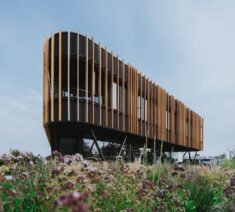 ABW Office Building / RB Architects + Lang Benedek Associeted Architects