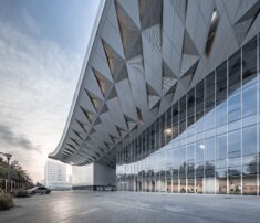 BIT Sports Center / Atelier Alter Architects