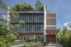Green Revelation House / HYLA Architects