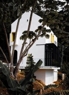 Laura Narayansingh creates her own colonial-informed house in Trinidad